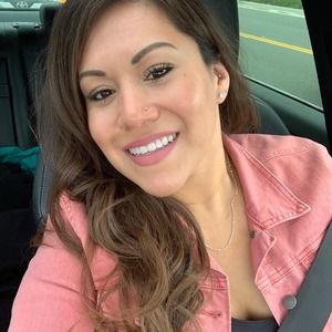 Meet your Posher, Liz